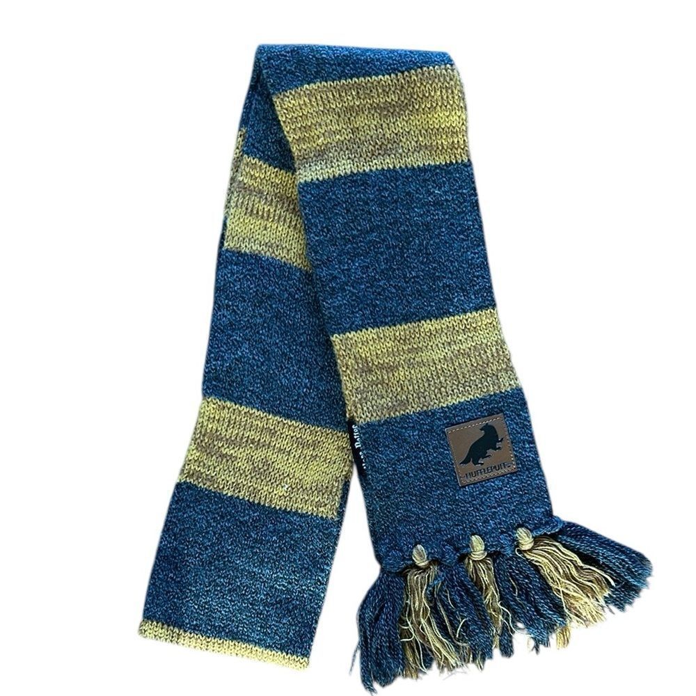 NEW Harry Potter Hufflepuff Scarf